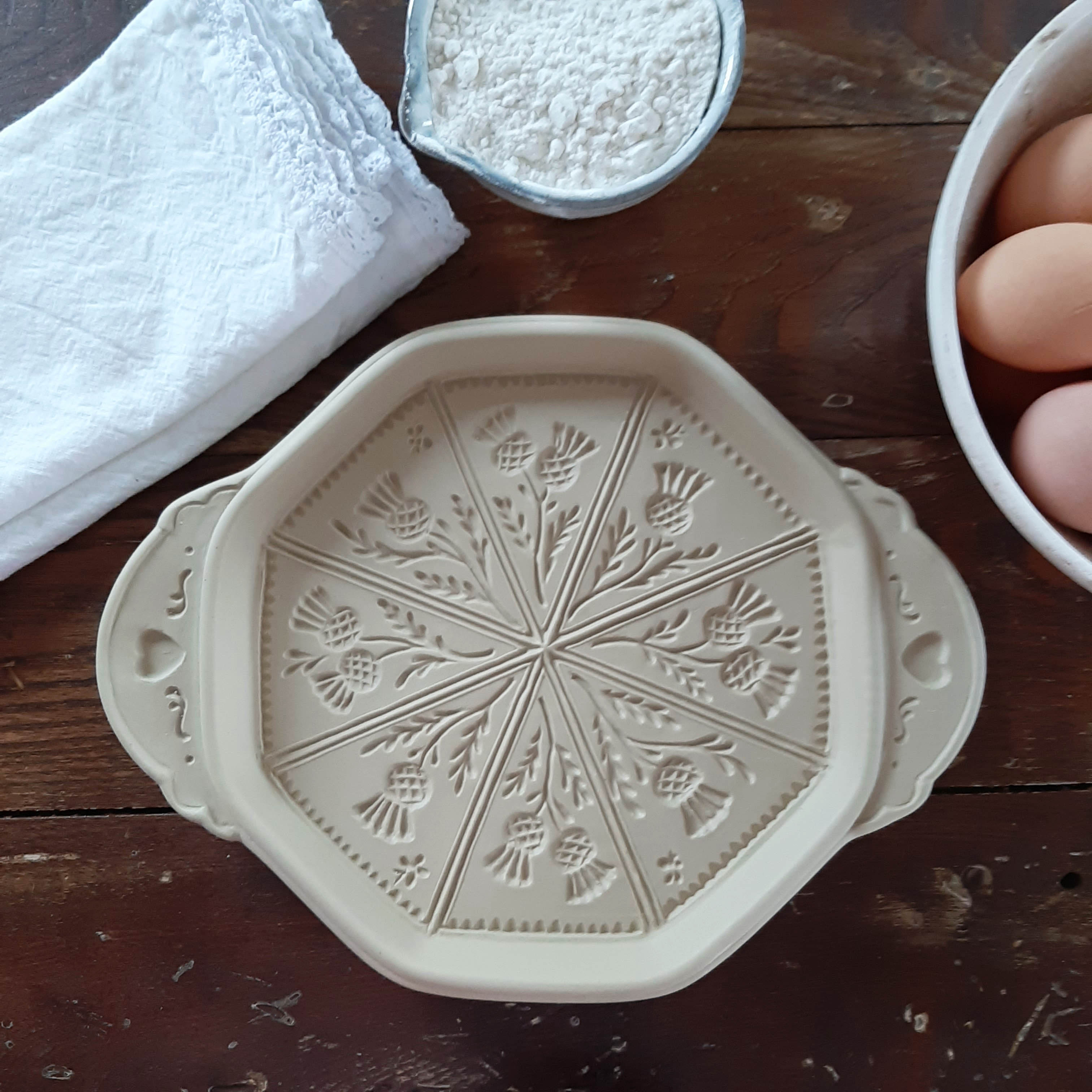 Bread Warmer and Basket - Farmhouse Wares