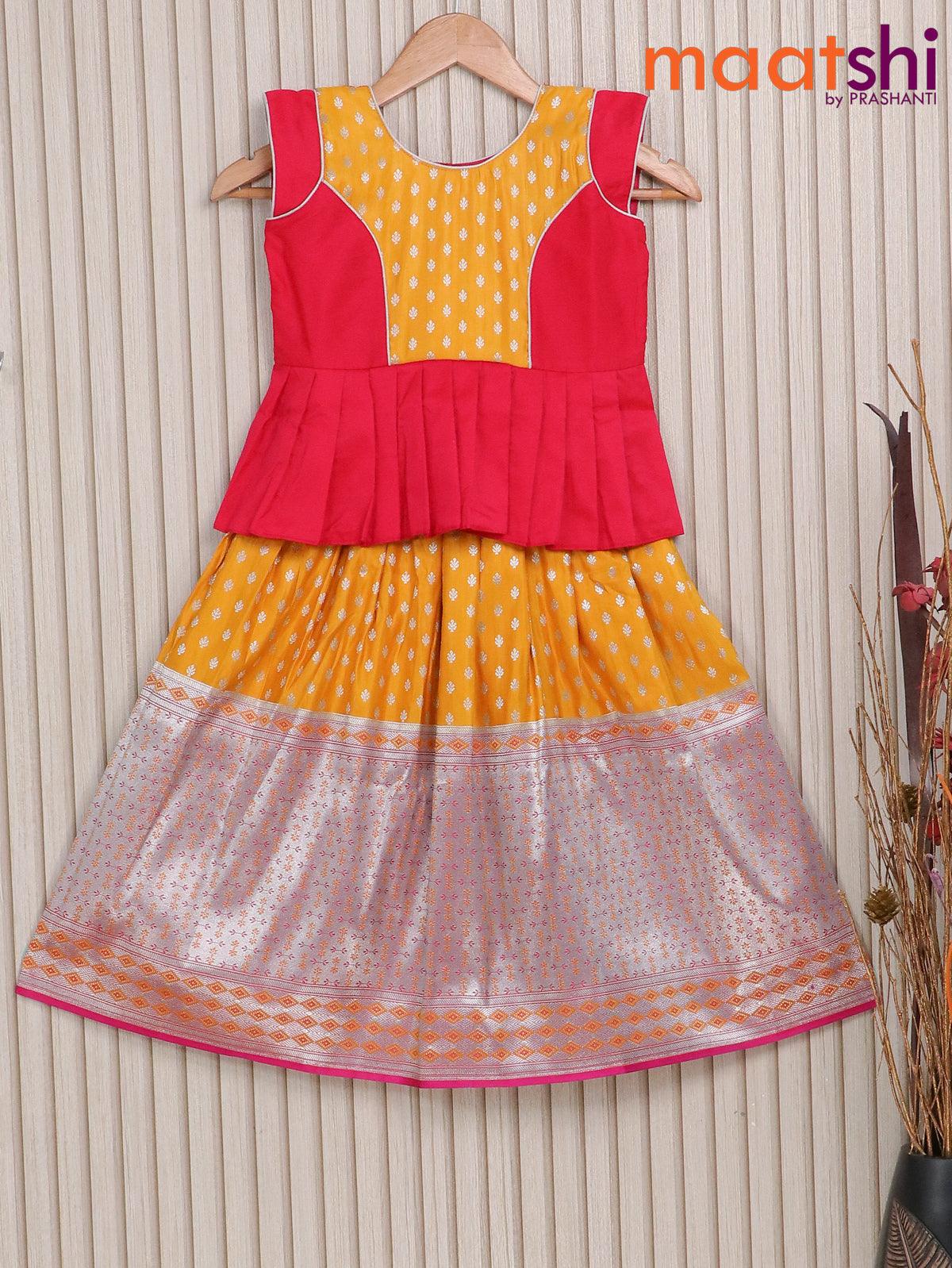 Soft Banaras Pattu ADUIT GOWN