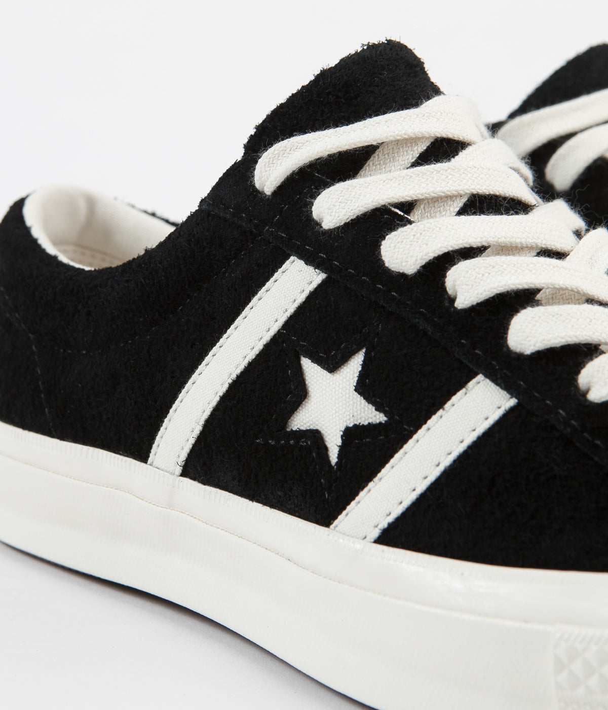 converse one star black egret