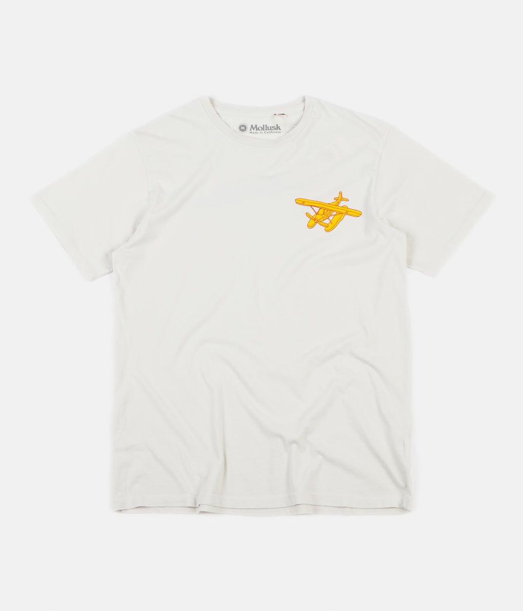 Mollusk Quiet Departures T-Shirt - Fog | Always in Colour