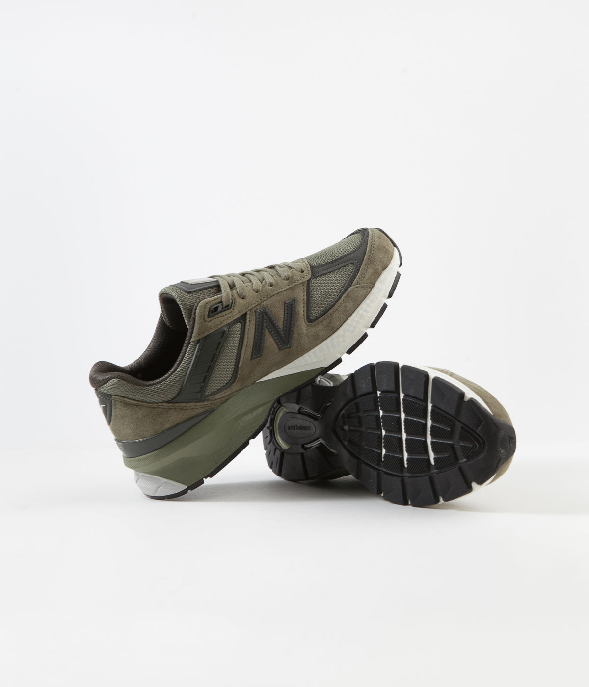 new balance 990 covert green