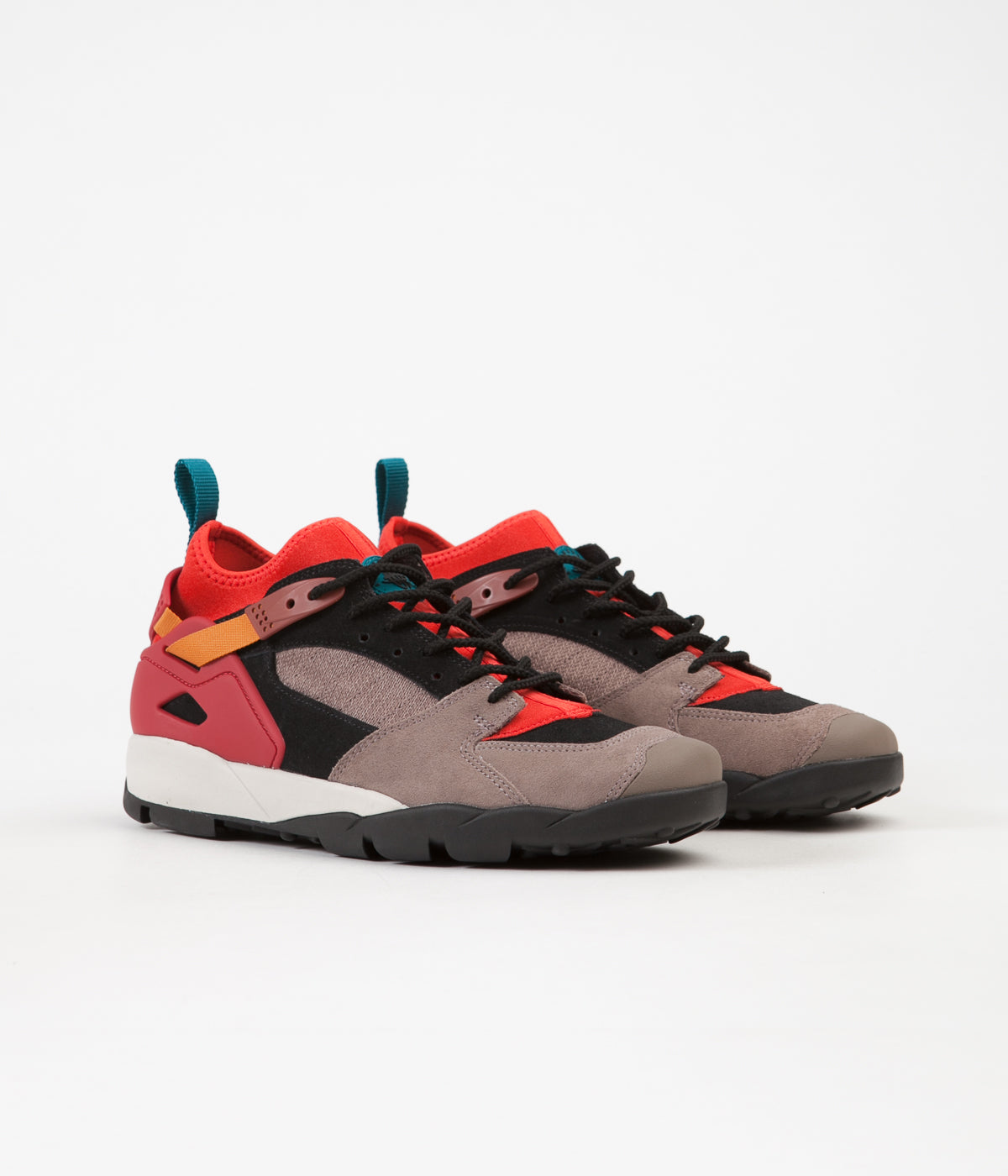 nike air revaderchi gym red