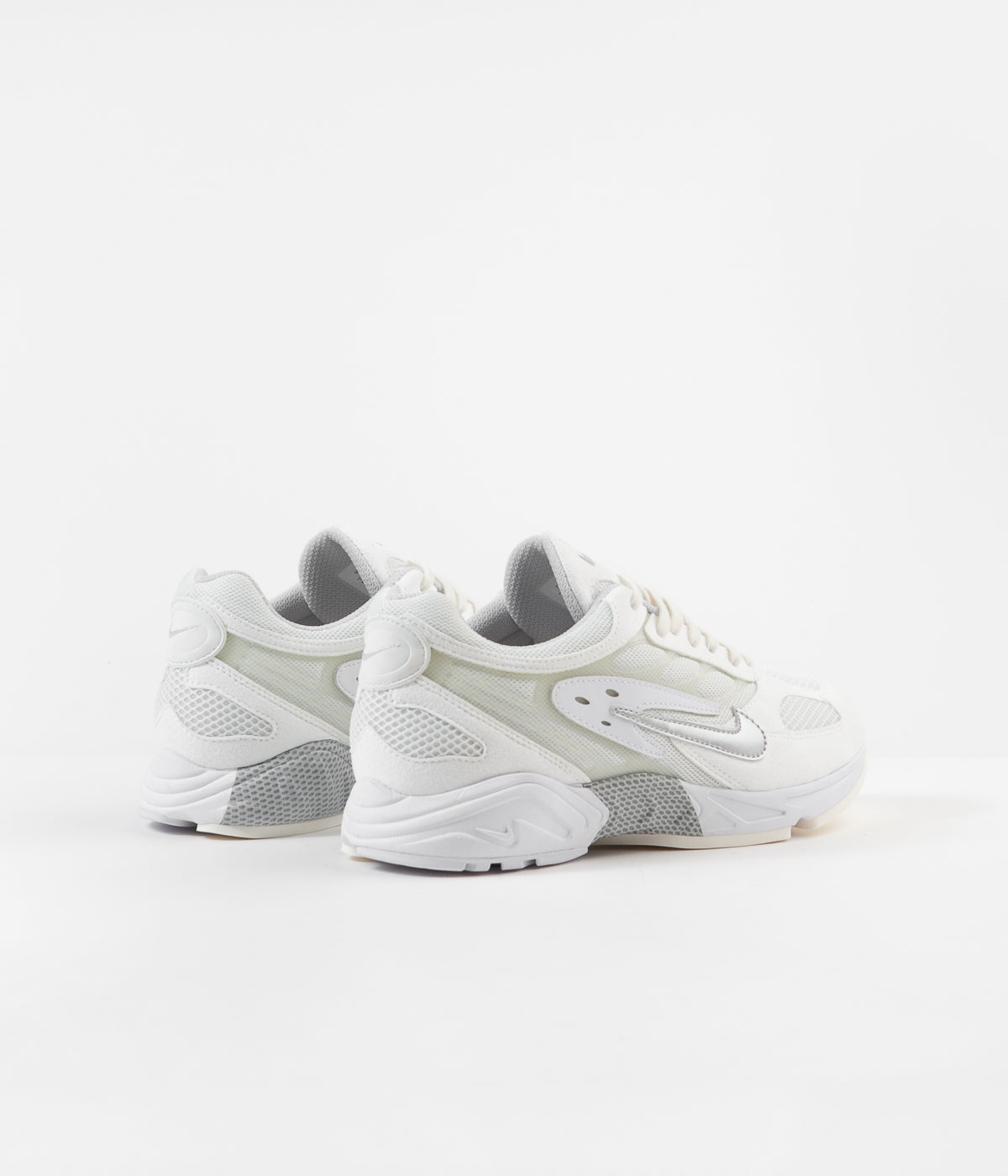 nike ghost racer white