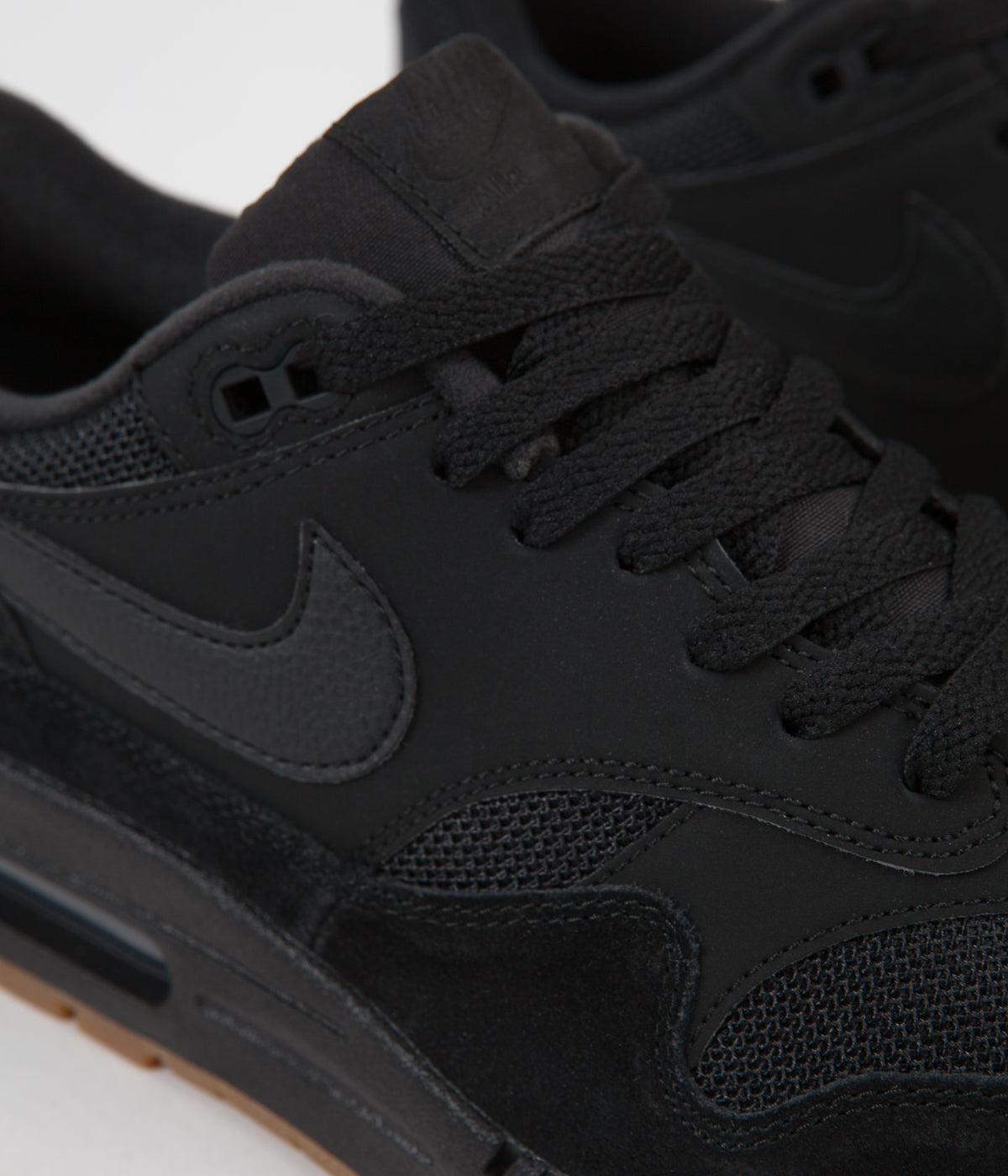 nike air max 1 all black