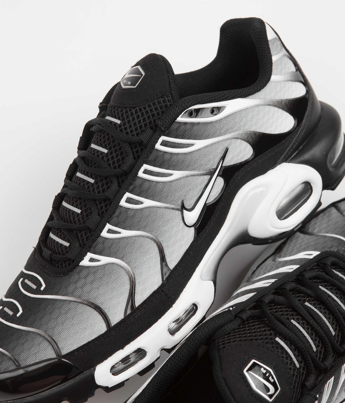 Nike Air Max Plus Shoes - Black White - Metallic Silver | Always in Colour