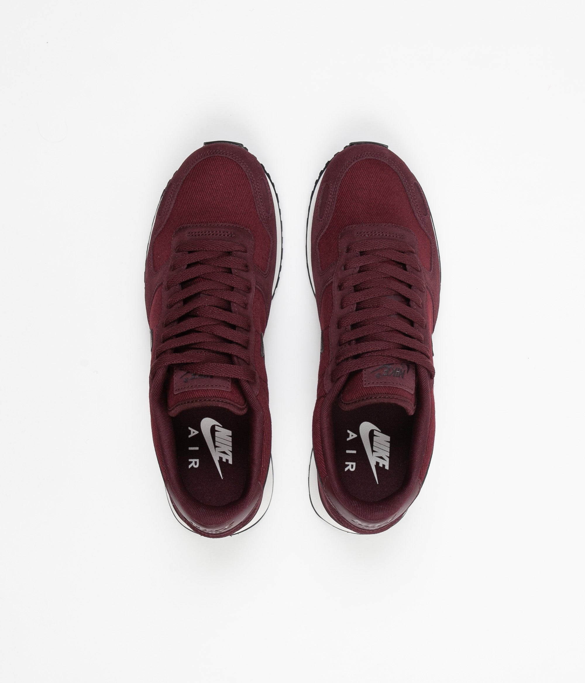 dark burgundy nike shoes
