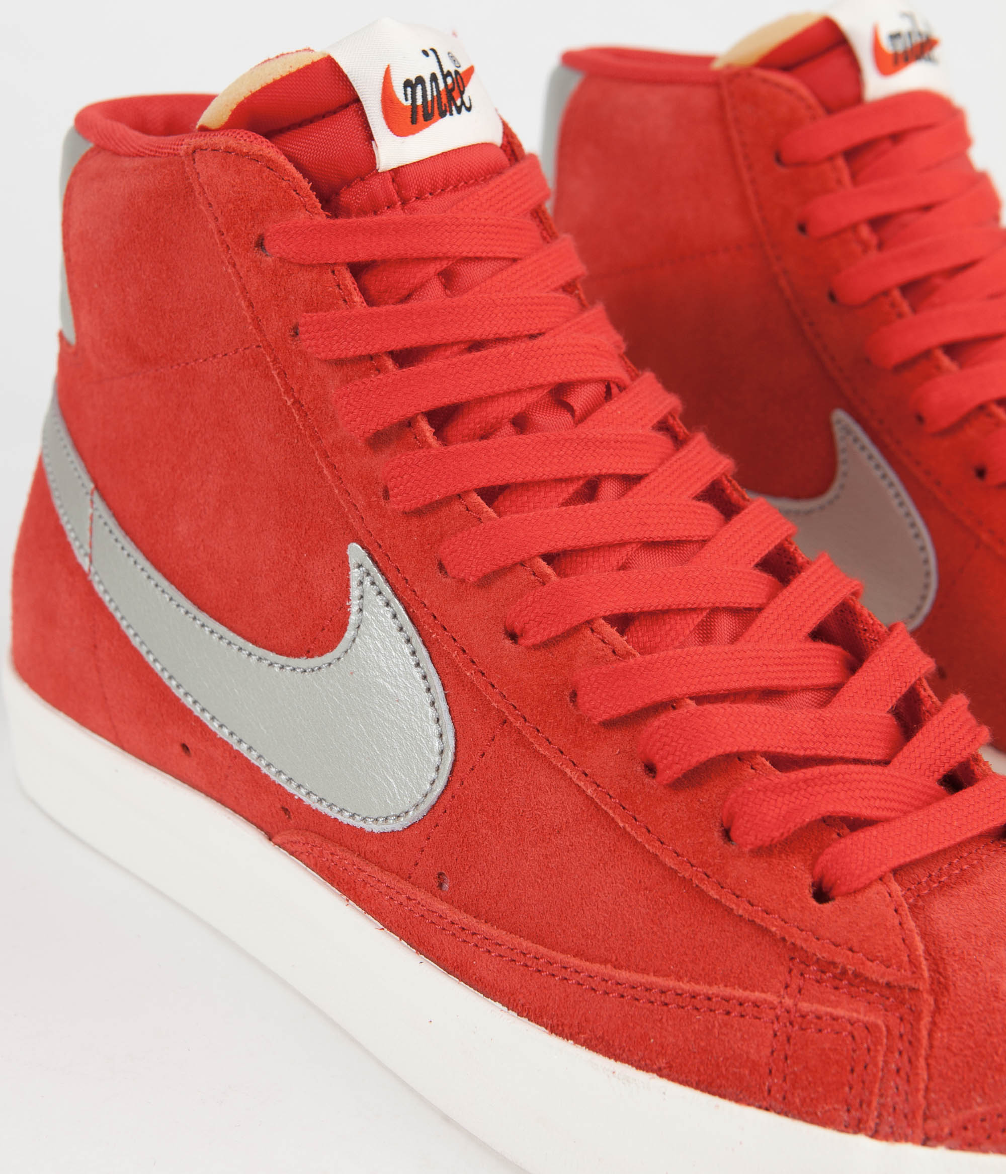 Nike Blazer '77 Shoes - University Red 