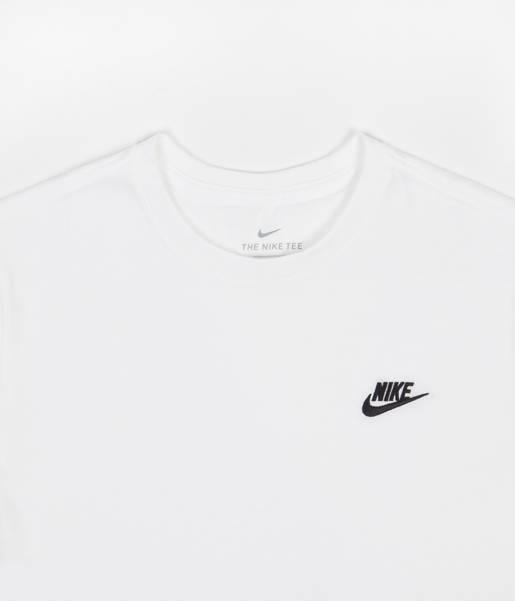 nike white and black shirt