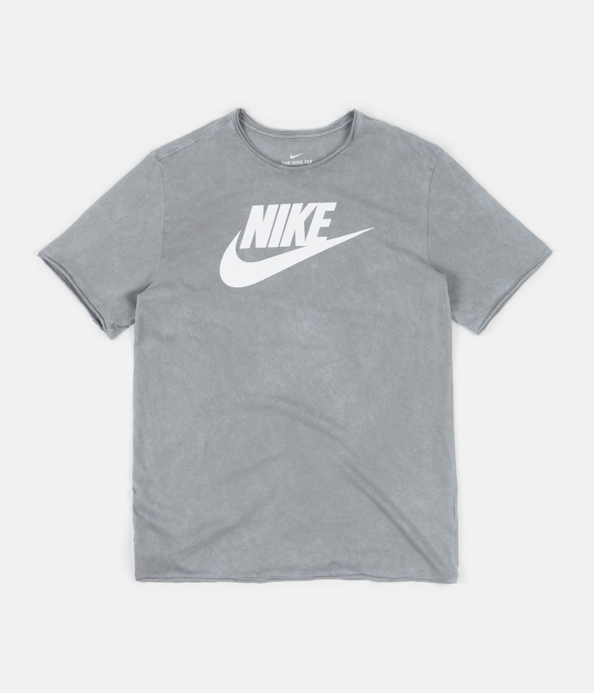 grey nike shirt 