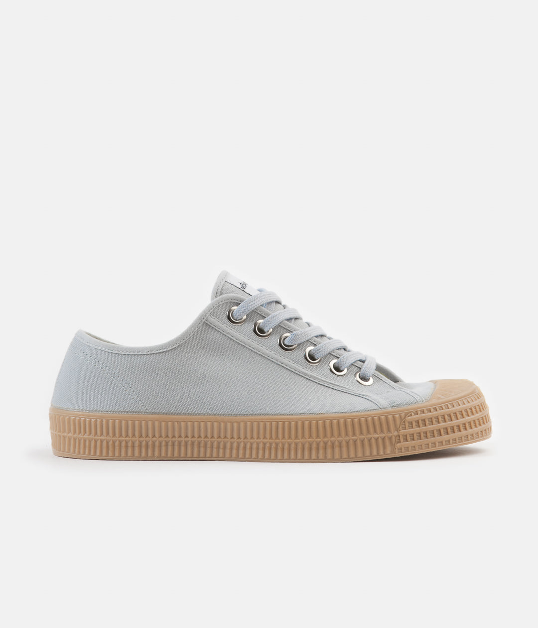 novesta sneakers