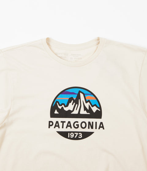 Patagonia Fitz Roy Scope Organic T-Shirt - Oyster White | Always in Colour