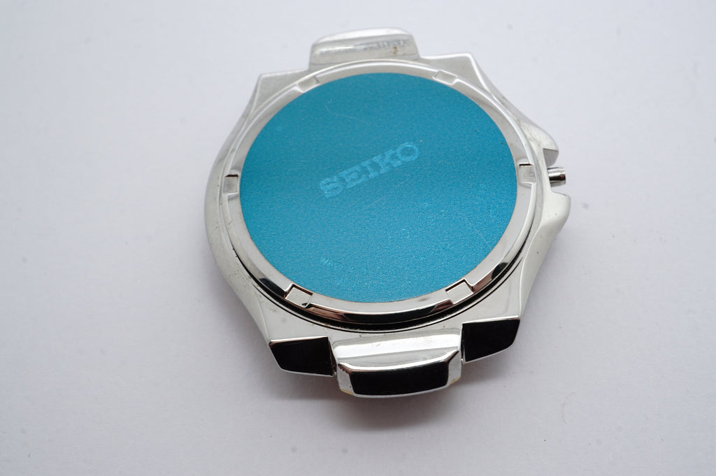 Seiko NOS Quartz Casing - Model 7N42-7C00 - Steel/Gold PVD – Welwyn Watch  Parts