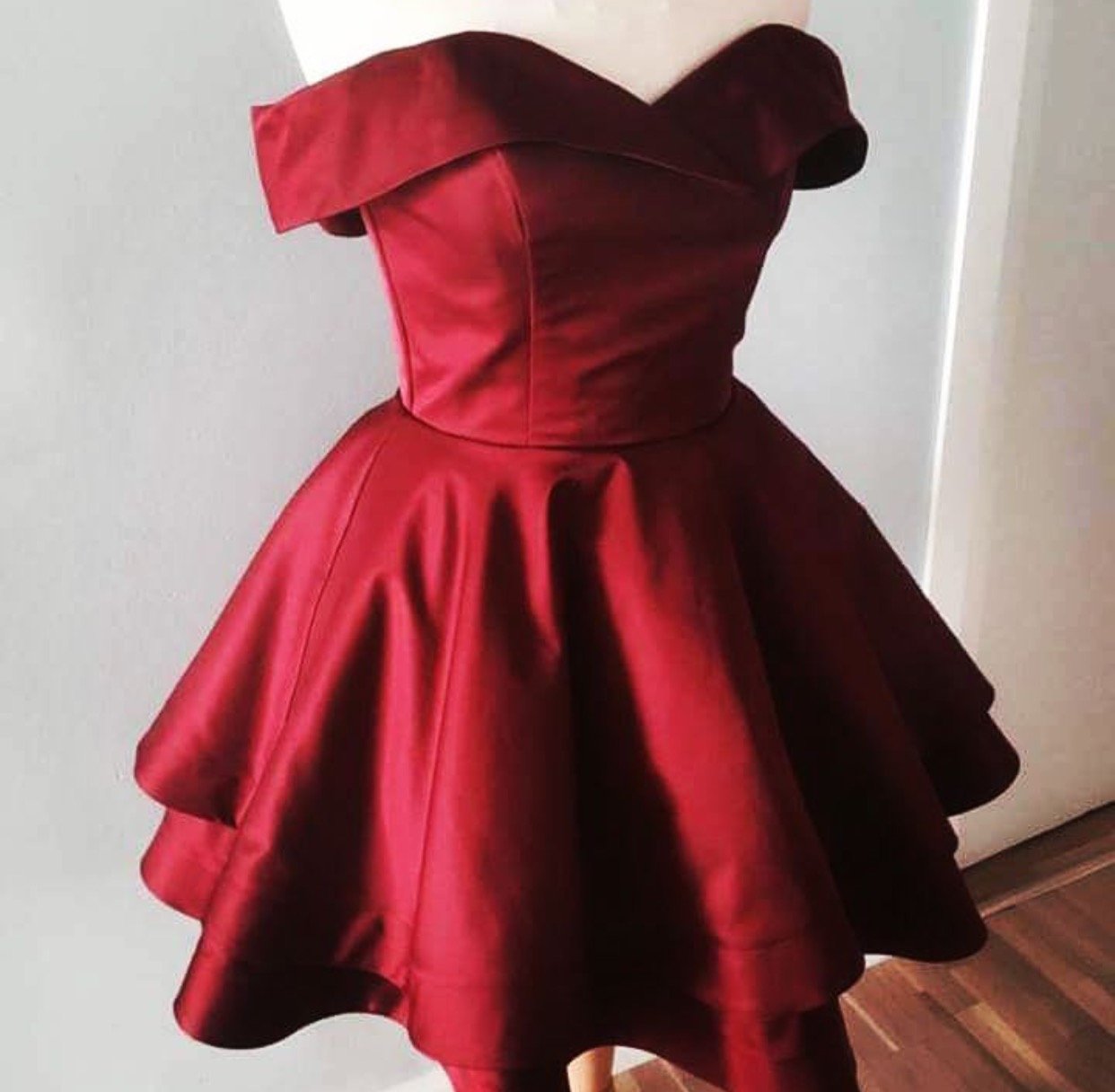 burgundy formal dresses for juniors