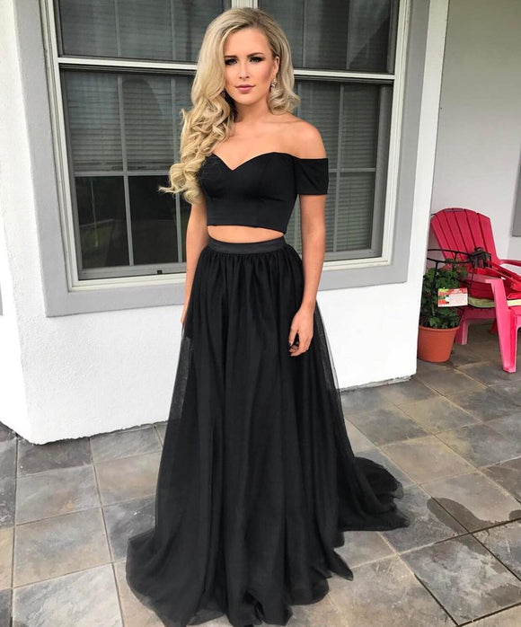 black off the shoulder bodycon dress