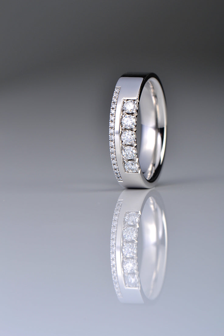 moissanite-diamond-platinum-ring