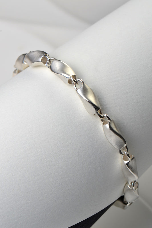 handmade silver candy bracelet – Christine Sadler Unforgettable