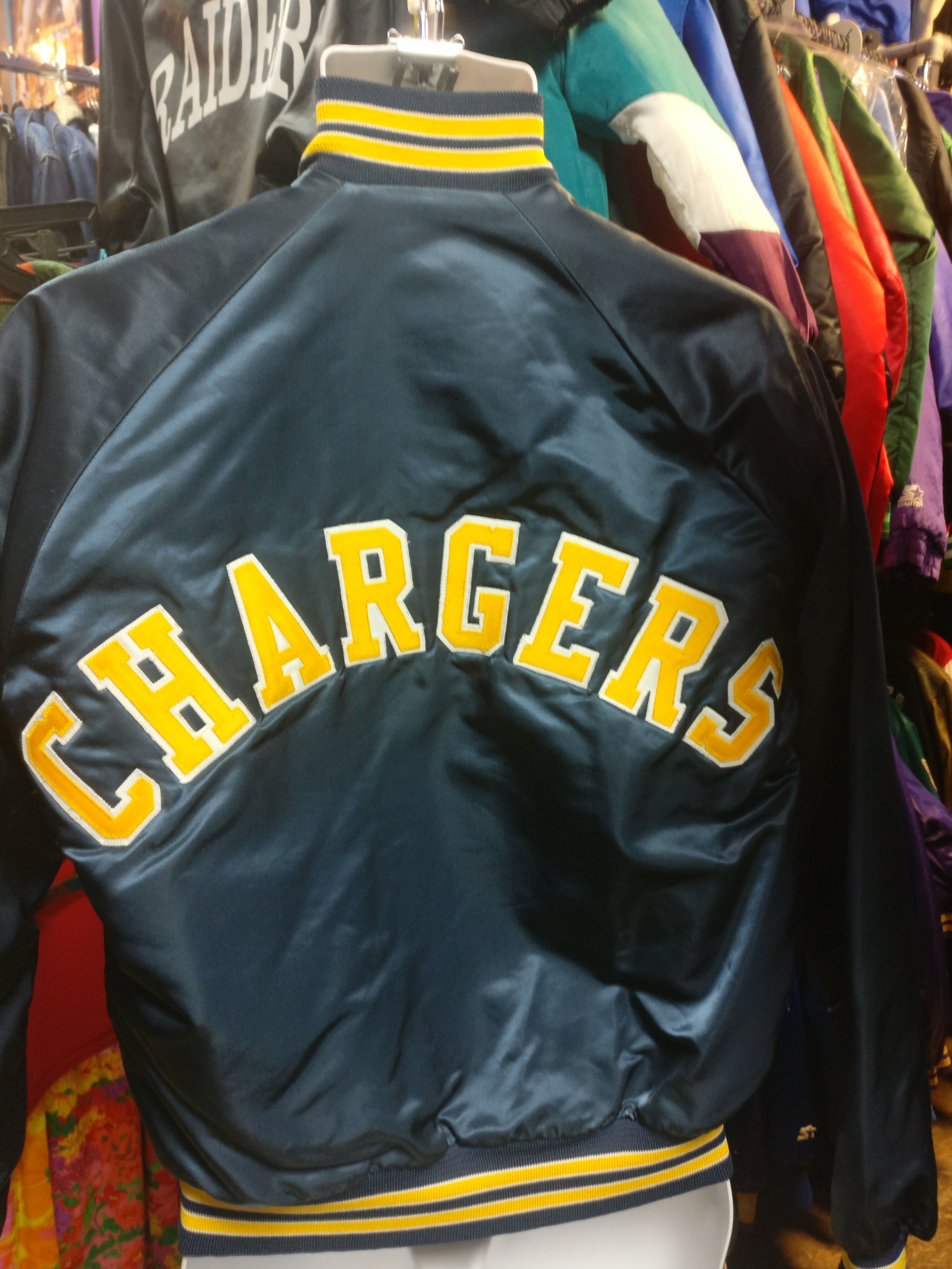 Vtg 80s SAN DIEGO CHARGERS NFL Back Patch Chalk Line Nylon Jacket S ...
