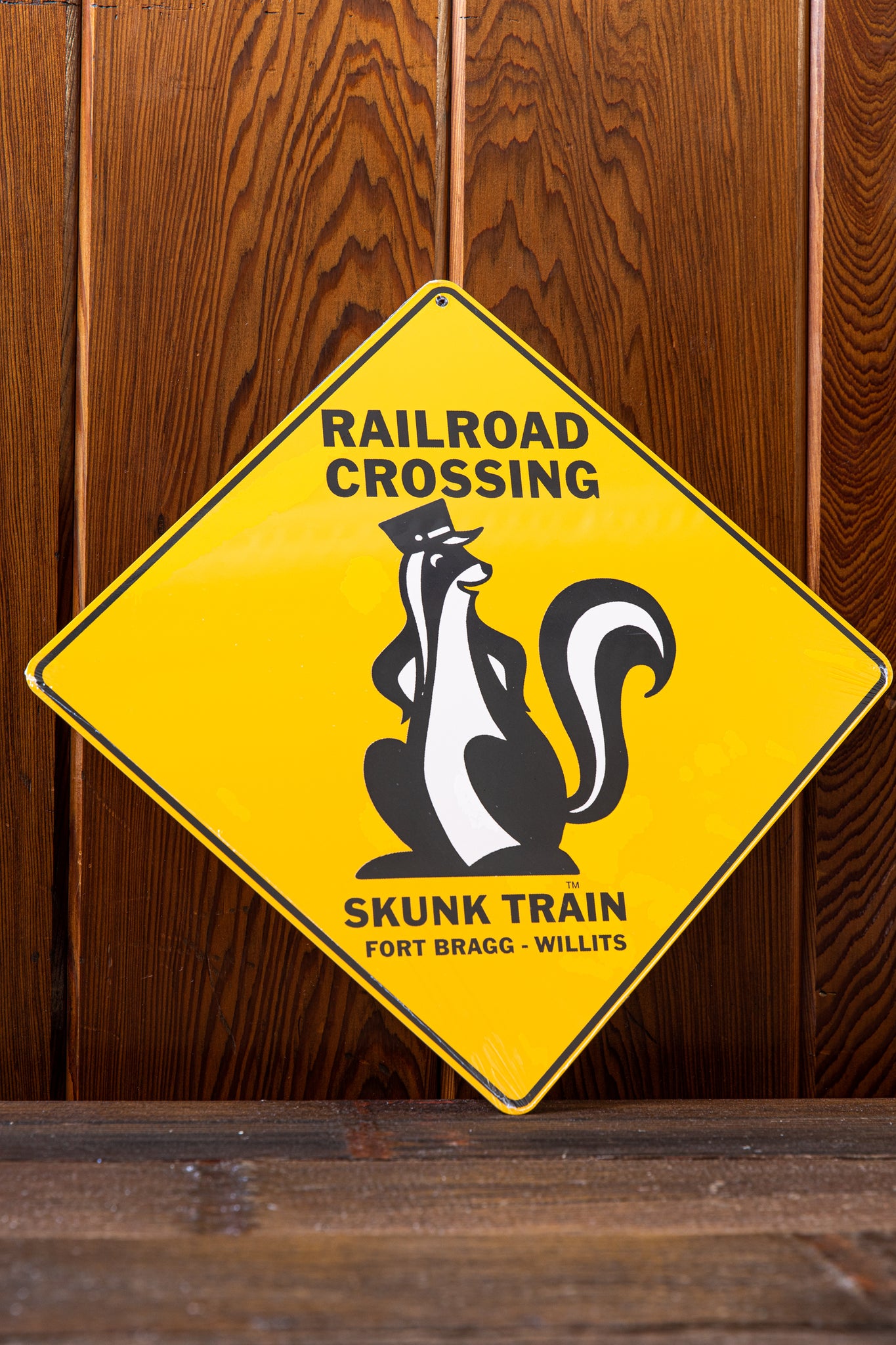 Skunk Crossing Road Sign – Skunk Train