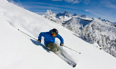 powder skiing