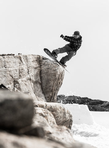 tabla de snowboard de roca