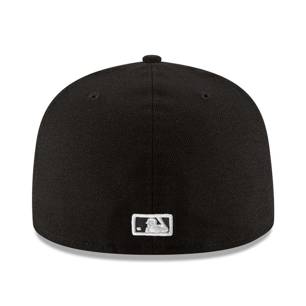 black mlb fitted hat