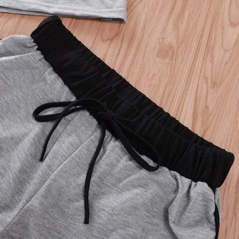 Top + pantaloncini corti a maniche corte larghi con giunture in cotone solido