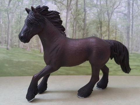 Frisian Mare Schleich 13604