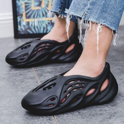 Yeezy Fashion Slide Flip Flops For Men – Shopaholics