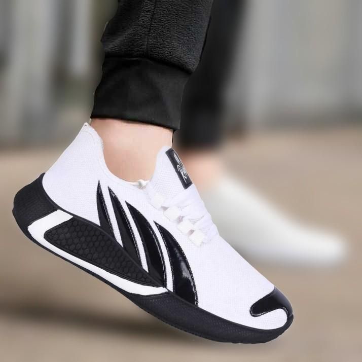 Stylish Running Shoes For Men – Shopaholics