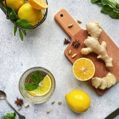 How to prepare green tea with lemon and ginger