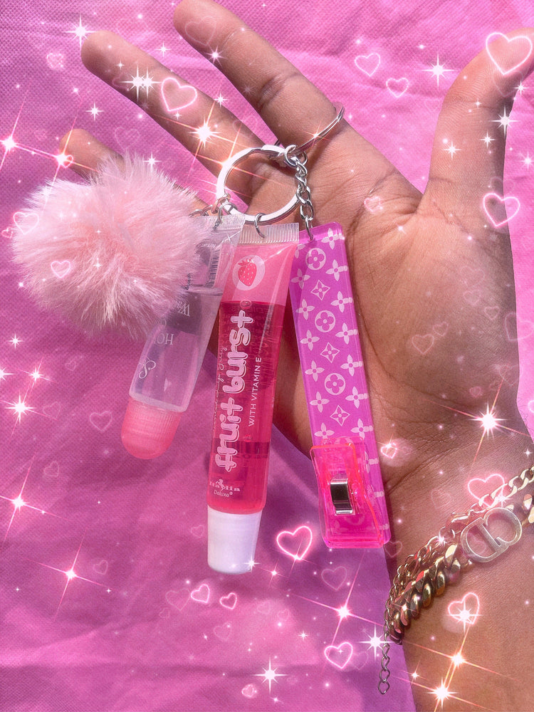 90’s Babe Tamagotchi Lipgloss Key Chain ✨✨