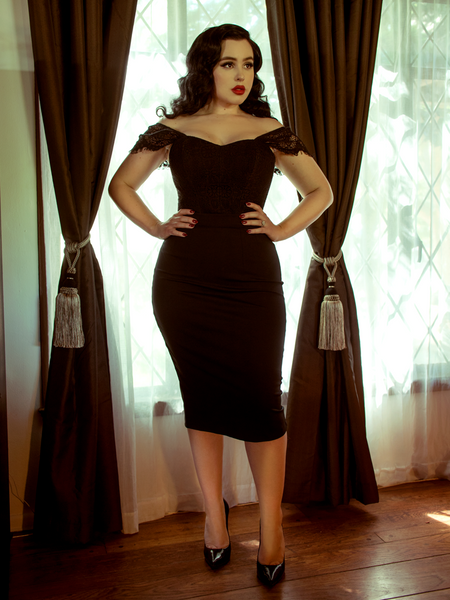 Vamp Pencil Skirt in Black | Gothic Tops – La Femme En Noir