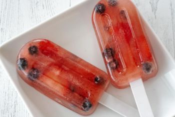 Hibiscus tea popsicles