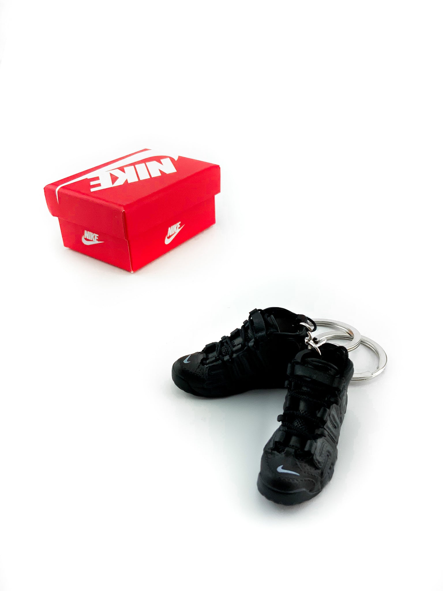 adiós mostrador pálido Mini Nike Air More Uptempo x Supreme 'Black' Replica Keychain - KLOUD9