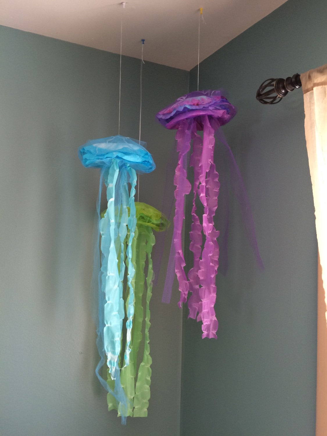 Jellyfish Light Up Hanging Decor Bubble Guppies Mermaid Under The