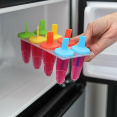 Enerc_popsicles_into_freezer