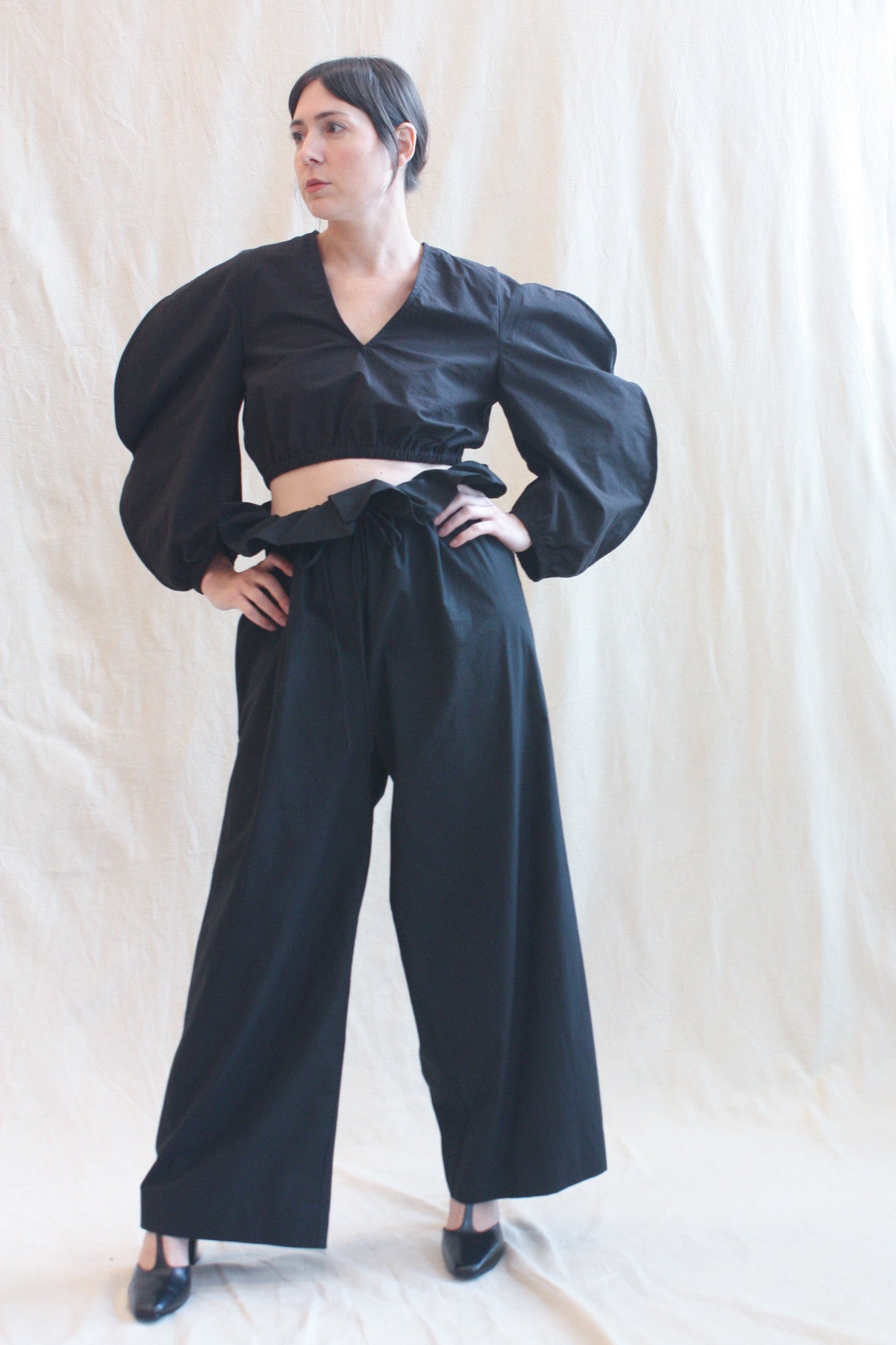 Petal Drawstring Pant Black