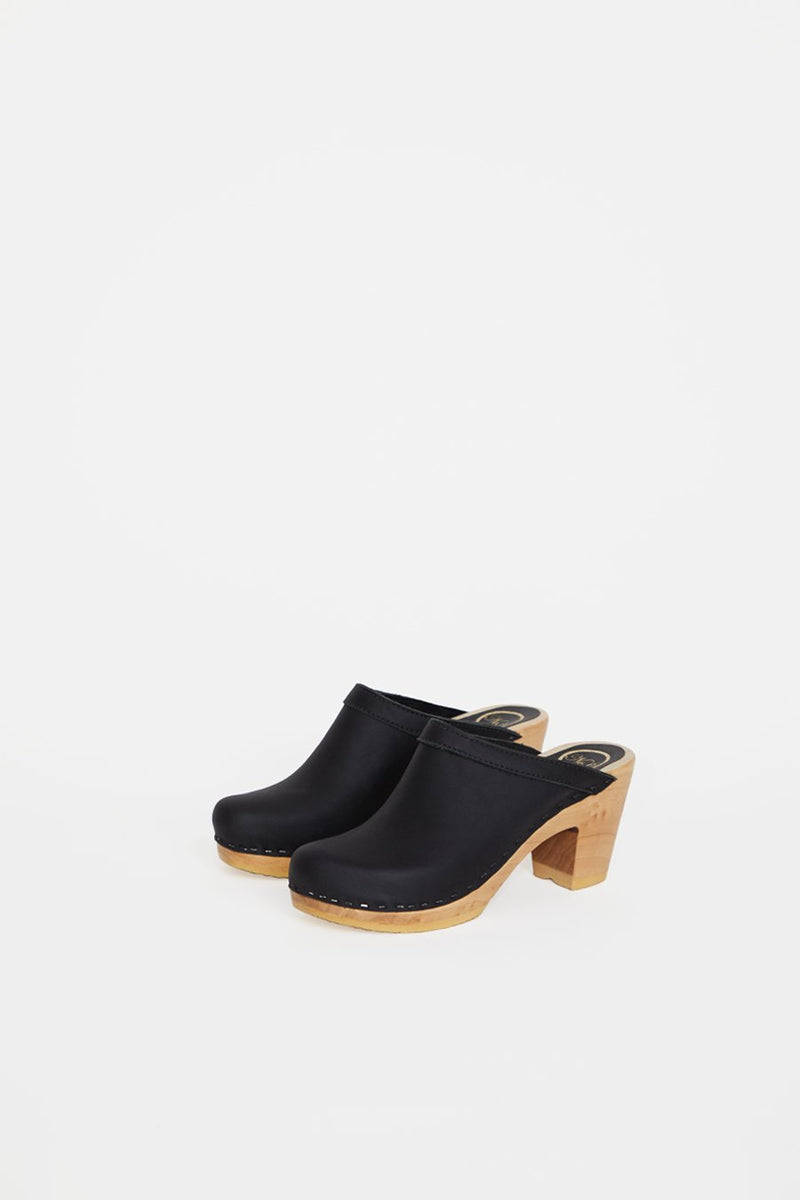 no 6 clogs black