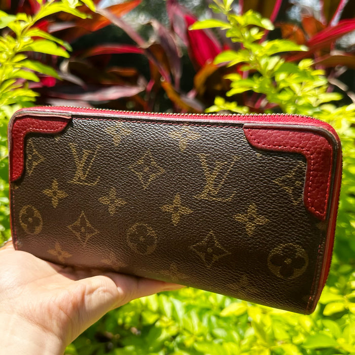 Louis Vuitton LOUIS VUITTON Monogram Retiro Zippy Round Long Wallet M61854