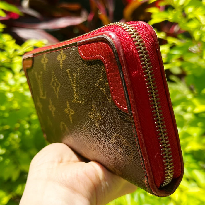 Louis Vuitton M61854 Monogram Zippy Wallet Retiro Brown Cerise Red Lea –  Gaby's Bags