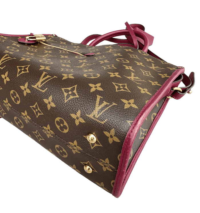 LOUIS VUITTON Popincourt PM Monogram Canvas Shoulder Bag Brown