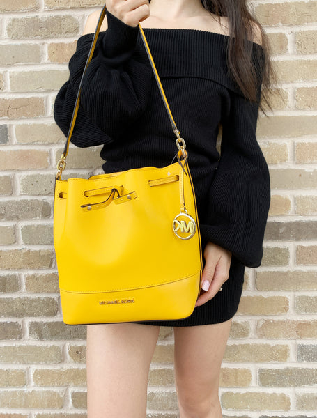 michael kors yellow bucket bag