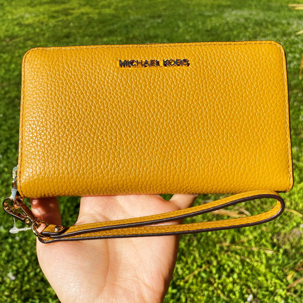 michael kors marigold wallet