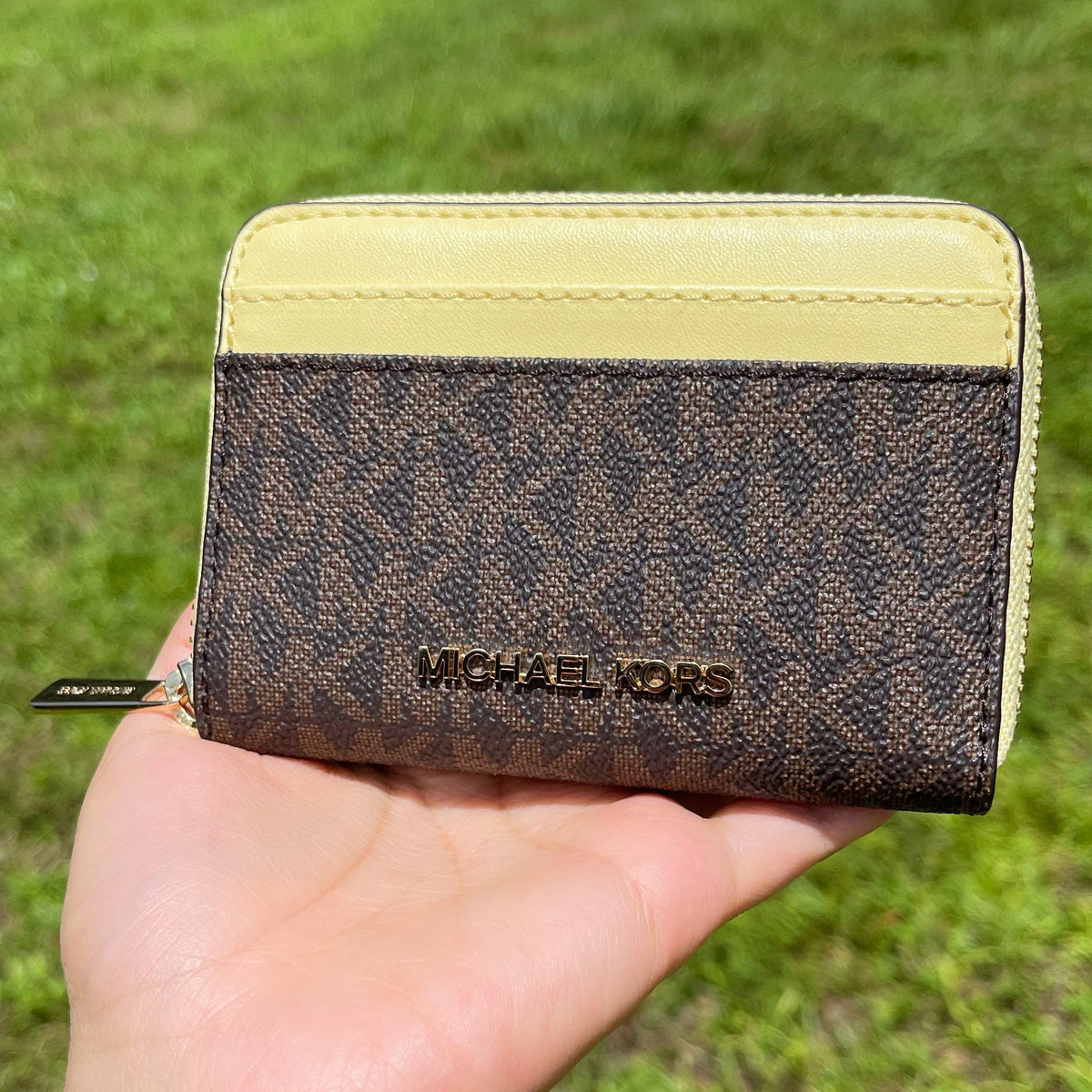 Michael Kors Jet Set Medium Zip Around Card Case Wallet Brown MK  Butte–Gaby's Bags