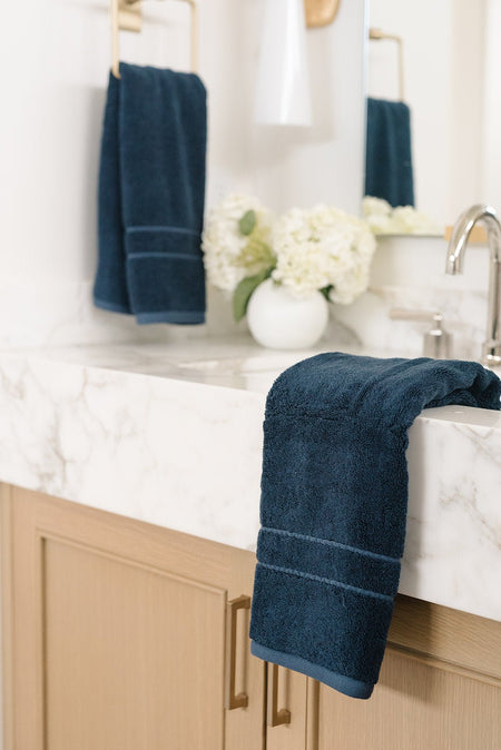 Cozy Earth on X: !!! GIVEAWAY & NEW PRODUCT LAUNCH !!! Our newest product  just launched, the Ribbed Terry Bath Towels! We know that you guys are  going to love these towels