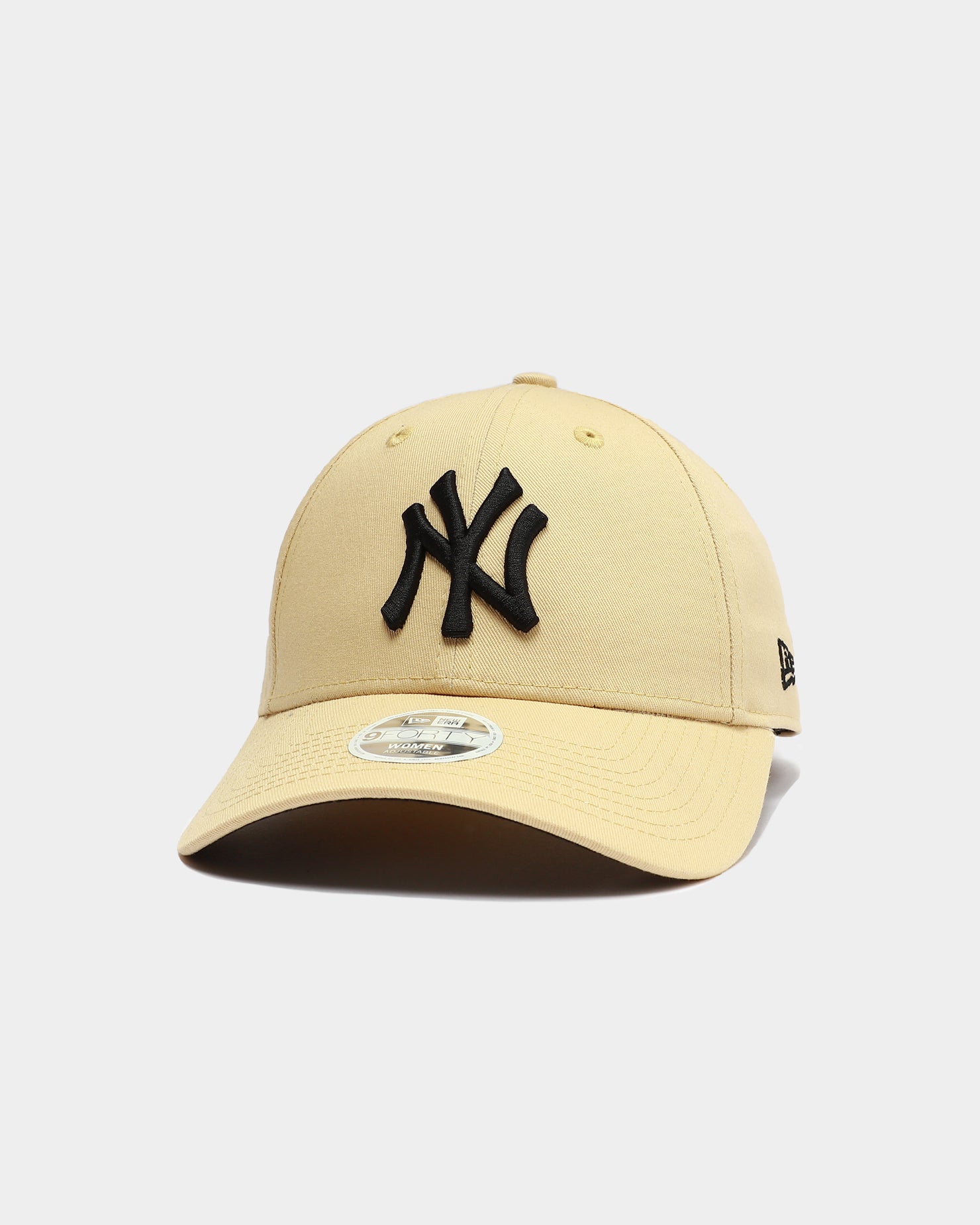 New Era Women’s New York Yankees 9FORTY Snapback Vegas Gold