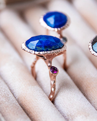 18K rose gold lapis lazuli and ruby ring