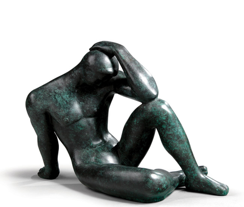 Thinker bronze sculpture by Sompot Upa-in