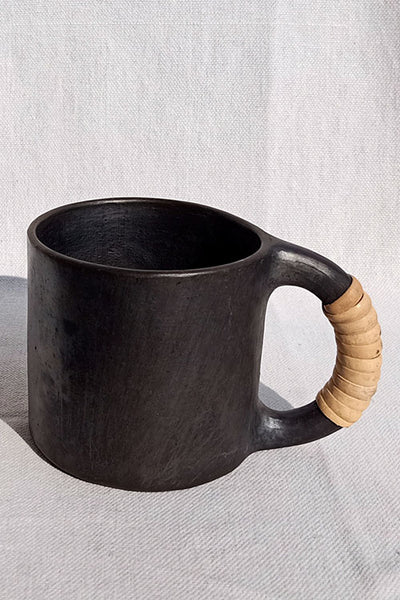 Terracotta by Sachii Longpi Black Pottery Coffee Mug Large – Okhaistore