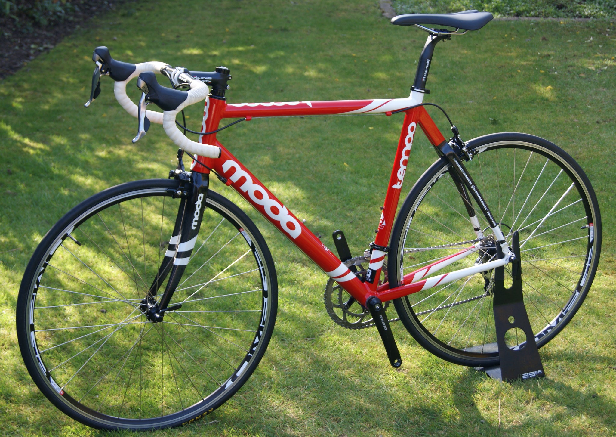 moda road bike